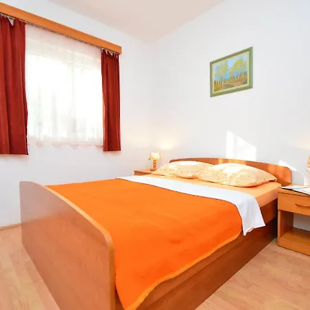 Apartamento Ivan.3 *